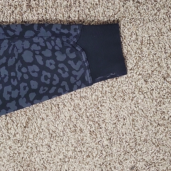 Set of Nike Women's Sz S - Picture 9 of 14